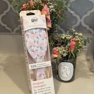 Love Shack Fancy Wet Brush Original Detangler - Pink Floral